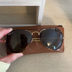 Polarized Ray-Ban tortoise aviator sunglasses